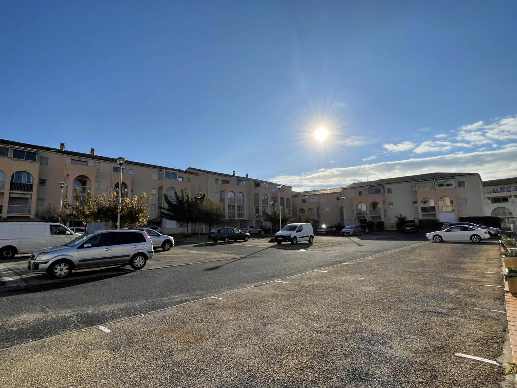 Charmant 2 Pieces Avec Mezzanine, Parking, A 300M De La Plage Et Commerces - Fr-1-338-502 Sète Exterior foto
